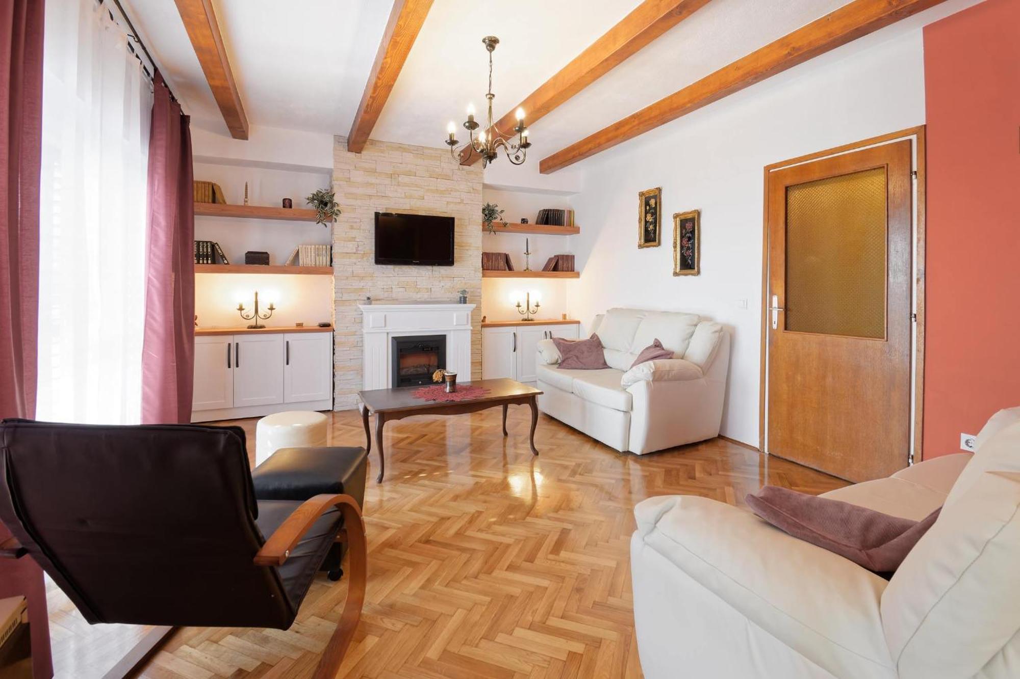 Holiday Home Vlady By Rent Istria Buje Buitenkant foto